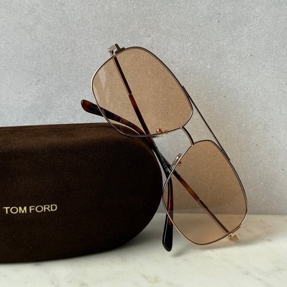 NEW Tom Ford FT1096 Photochromic Sunglasses in Gold